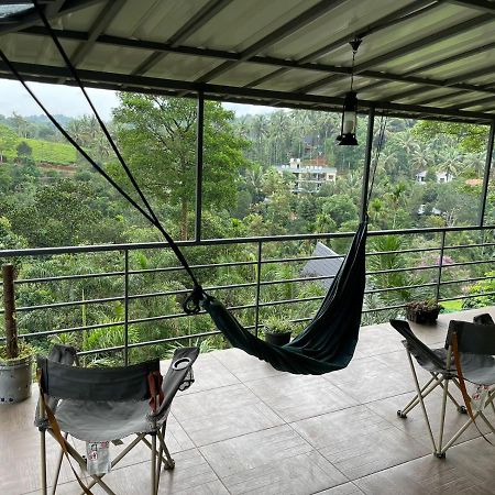 Letstay Vythiri Hill Palace Kültér fotó