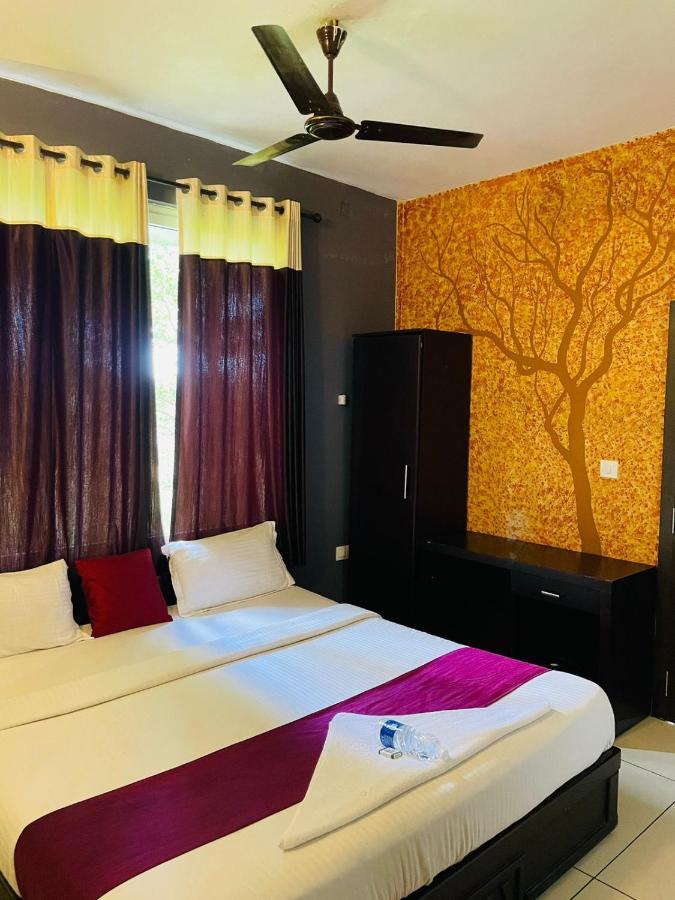 Letstay Vythiri Hill Palace Kültér fotó