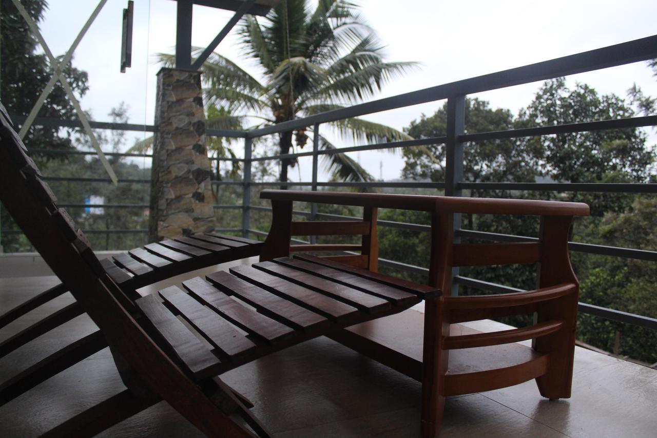 Letstay Vythiri Hill Palace Kültér fotó